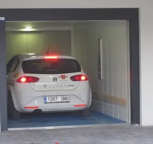 Car Elevators (Car Lift)